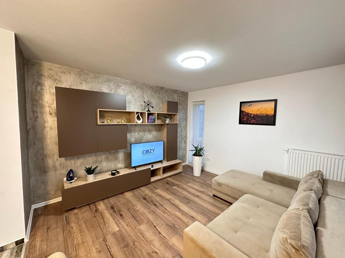 Deluxe Cozy Apartments - Coresi Mall #Braşov Dış mekan fotoğraf