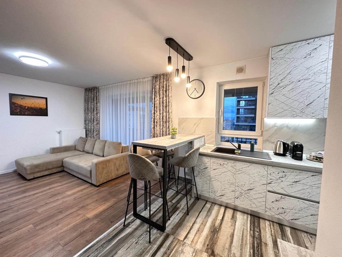 Deluxe Cozy Apartments - Coresi Mall #Braşov Dış mekan fotoğraf