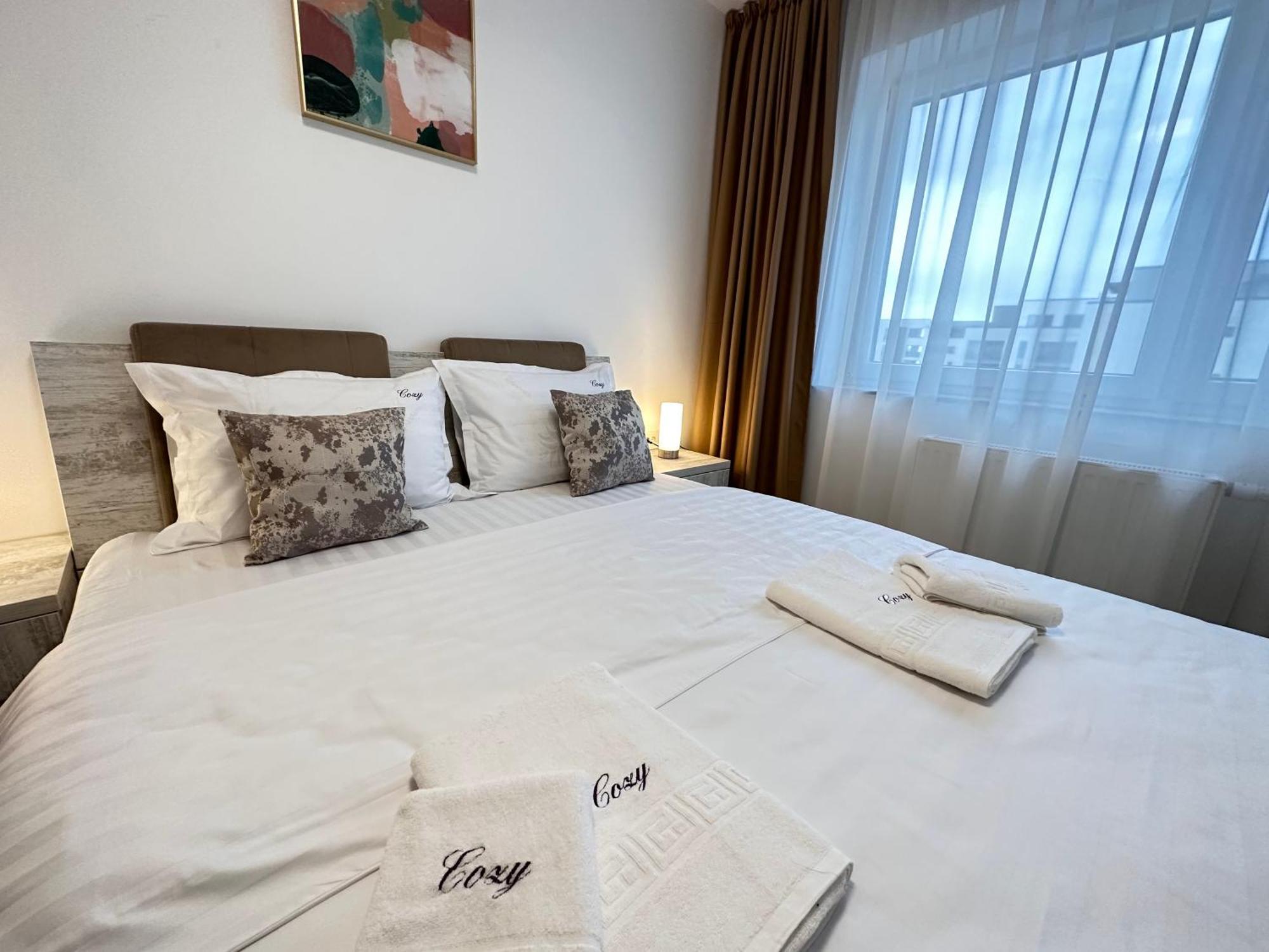 Deluxe Cozy Apartments - Coresi Mall #Braşov Dış mekan fotoğraf
